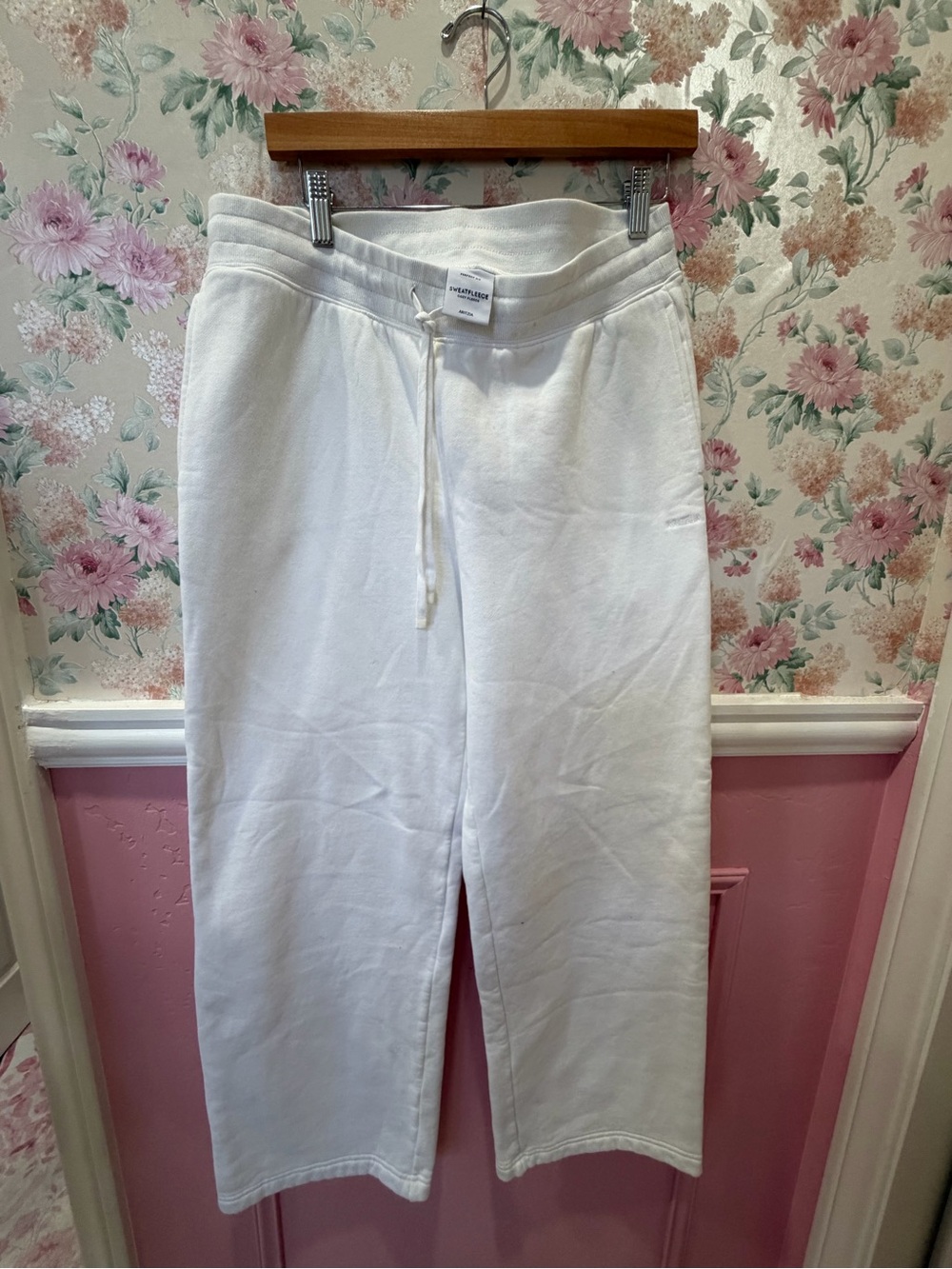 Aritzia White Drawstring Sweatpants